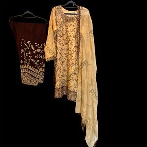 NEW shalwar kameez XL BUST 46